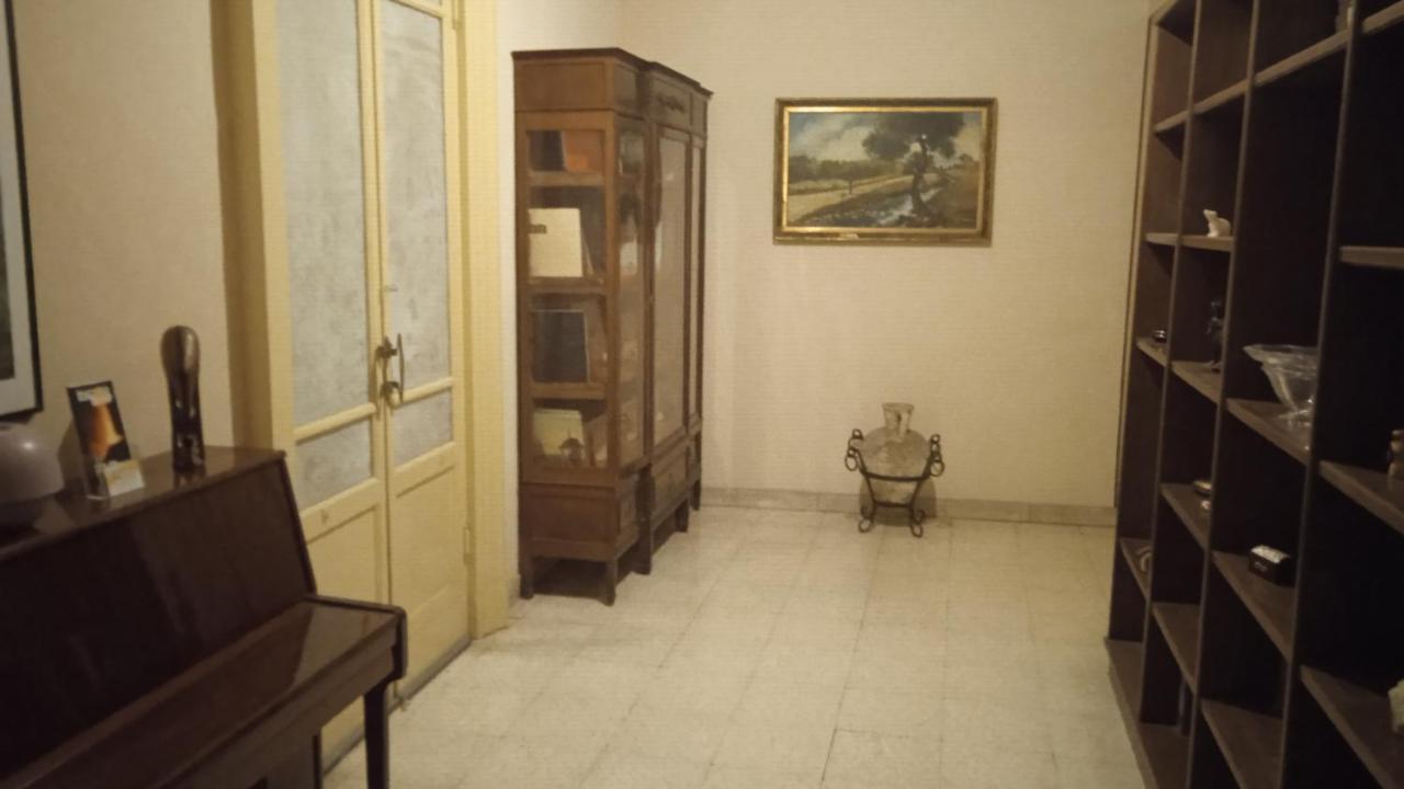 Bed And Books Isabella Bed and Breakfast Catania Eksteriør billede